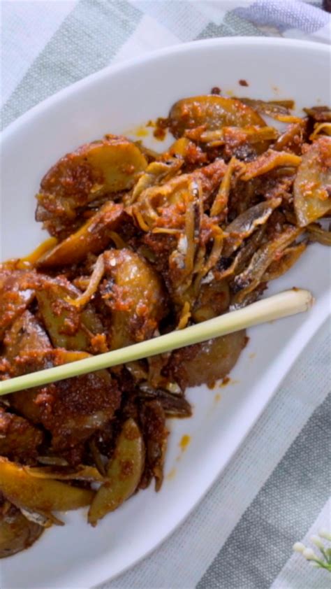 Lezat dan lezat yaitu saus jengkol goreng. Sambal Goreng Jengkol Ikan Teri | Recipe in 2019 | 010 ...
