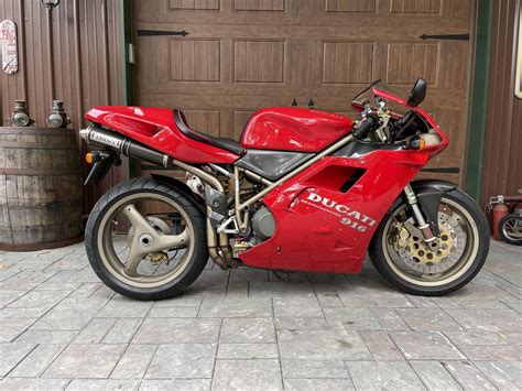 6k Mile 1995 Ducati 916 Goes To Auction Wearing Carbon Fiber Jewelry
