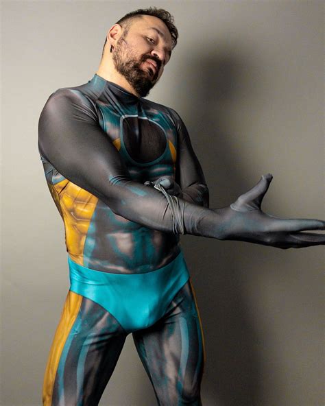 These Kinksters Take The Drama And Spandex Of Superheroes To A New