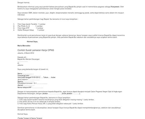 Kebanyakan contoh cv lamaran kerja digunakan untuk melamar ke puluhan loker dan perusahaan berbeda dengan alasan efisiensi. Contoh Cv Lamaran Kerja Cook Helper : Contoh Cv Lamaran ...