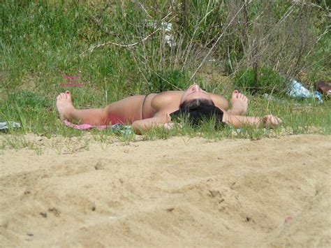 Beach Voyeur Topless Girl May 2012 Voyeur Web