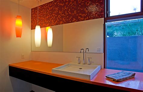 We also offer an extensive array of custom designed shower doors in styles and that will turn any ordinary bath into an extraordinary one. Wilson Avenue II / Venice, CA | HOME CRAFTERS INC