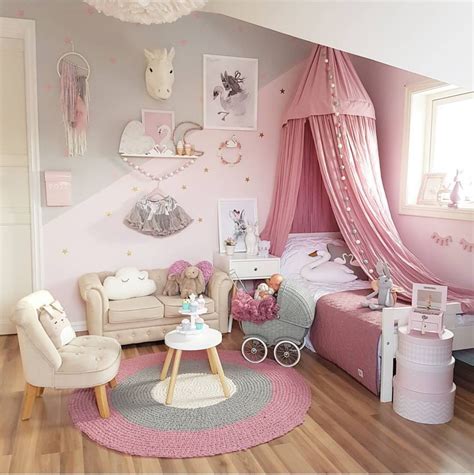Pin By Cilene On Camila Bedroom Pink Girl Room Toddler Bedrooms