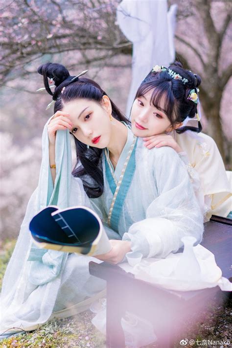 Luân Vô Song Chinese Traditional Costume Traditional Dresses Chinese Style Chinese Art