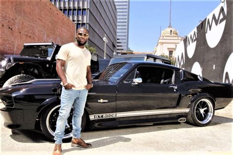 Kevin Harts Car Collection Photos Report Minds