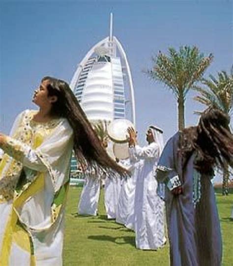 Khaleeji Dancers Dubai Scream Entertainment And Events