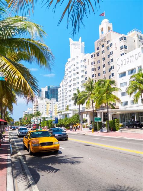 Collins Avenue Miami Beach Foto De Archivo Imagen De Calle Estados
