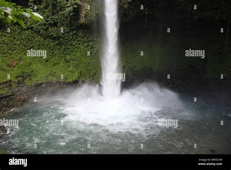 La Fortuna Waterfall Costa Rica Stock Photo Alamy