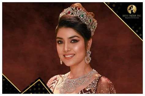 Indias Sargam Koushal Crowned Mrs World 2022 Watch Video