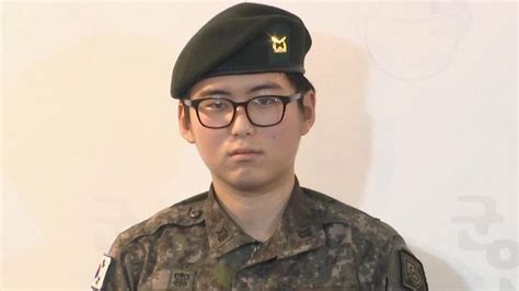 South Korea S First Transgender Soldier Begs To Stay In Army After Discharge Following Sex