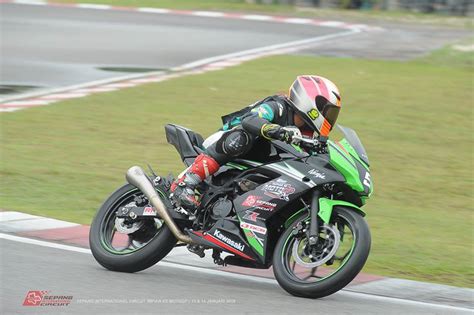 2018 kawasaki ninja 250 was recently revealed internationally at tokyo motor show. 2018-Kawassaki-Motors-Malaysia-Impian-ke-MotoGP-SIC-Ninja ...