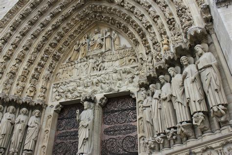 L Ngokban A Notre Dame Siker Lt Megmenteni A Szerkezetet S A