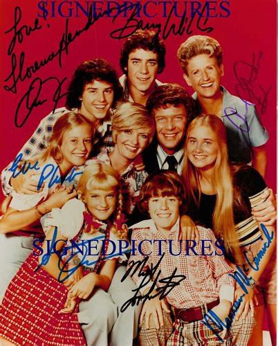 the brady bunch cast signed autographed 8x10 rp photo all 8