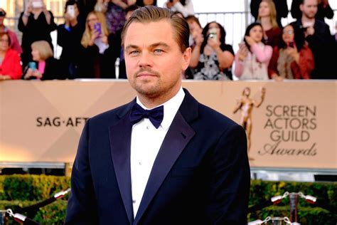 leonardo dicaprio s russian fans are melting down their gold to make him an oscar vanity fair