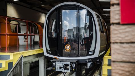 In Pictures Glasgow Subway Shows Off Its New Driverless Trains