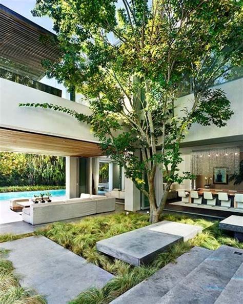 29 Stunning Indoor Courtyard Design Ideas Digsdigs Courtyard