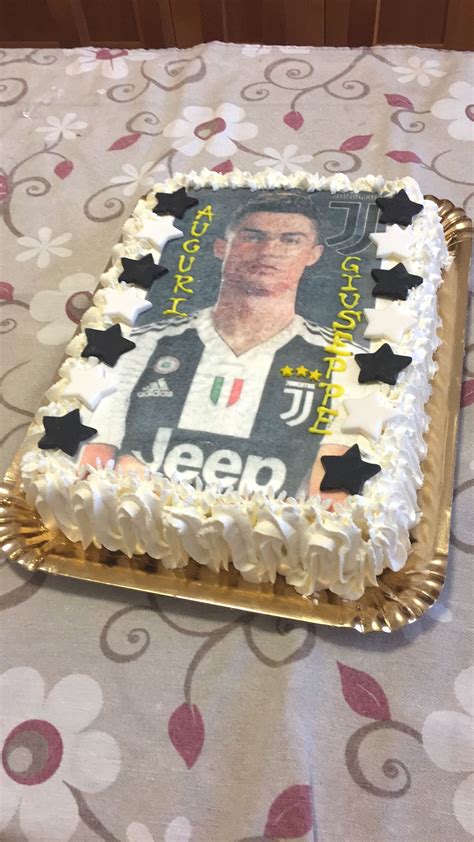 Torta Juve Ronaldo Torte Di Compleanno Calcio Feste Di Compleanno