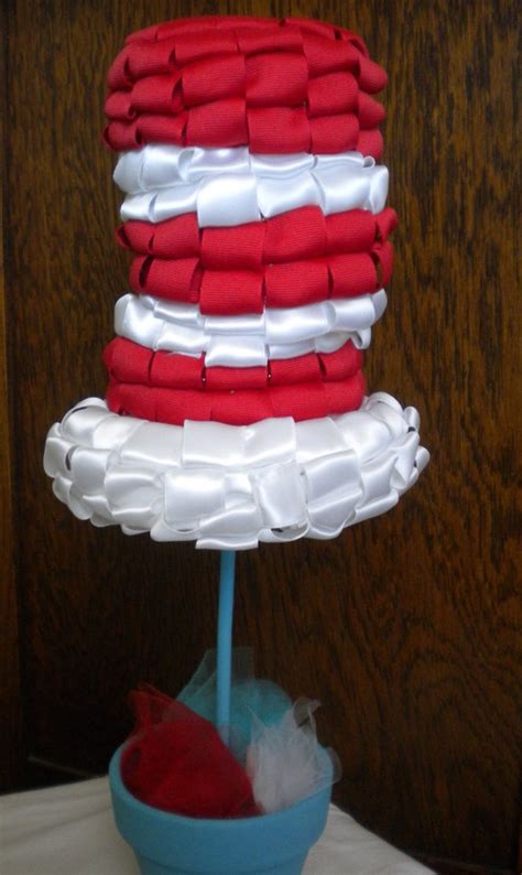 The bows from the gifts received are individually. 106 best images about Cat in the Hat Party Ideas on ...