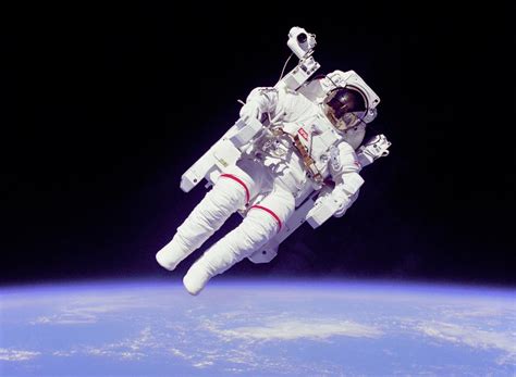 Astronaut Nasa Space Sci Fi Planet Earth Wallpapers Hd Desktop