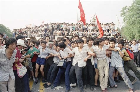 The Tiananmen Square Protests In Pictures 1989 Hong Kong People Historical Images China