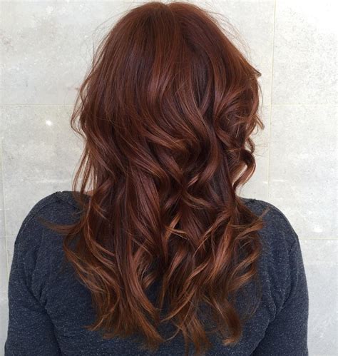 60 couleurs de cheveux auburn pour souligner votre individualité