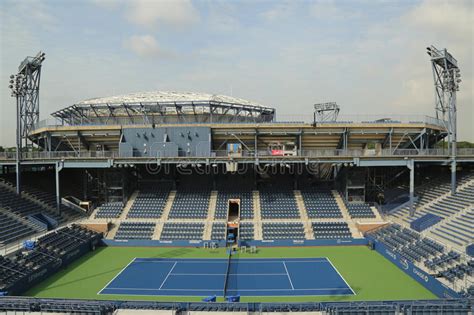 Rafael nadal's victory at the us open for his 16th grand slam title was a tribute to his enduring commitment and he reacted to the triumph with typical grace. Grandstand Stadium At The Billie Jean King National Tennis ...