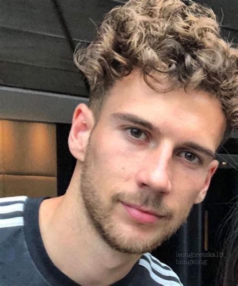 Find and save images from the leon goretzka collection by anni (superanni007) on we heart it, your everyday app to get lost in what you love. Pin von Claudia Hernandez auf Leon Goretzka | Bayern ...