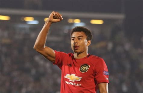 Lingard has burst back onto the scene in the second half of this. Everton: Fans discuss Jesse Lingard and Andreas Pereira ...