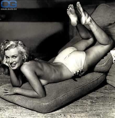 Marilyn Monroe Nackt Nacktbilder Playboy Nacktfotos Fakes Oben Ohne