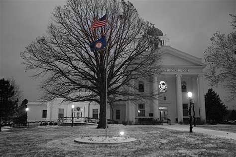 The Courthouse Independence Ky Born And Raised Here My Old