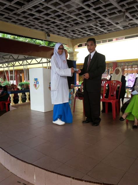 Nota komsas t1 komsas tingkatan 2: SMK BUKIT SENTOSA: Pertandingan Drama KOMSAS Tingkatan 4