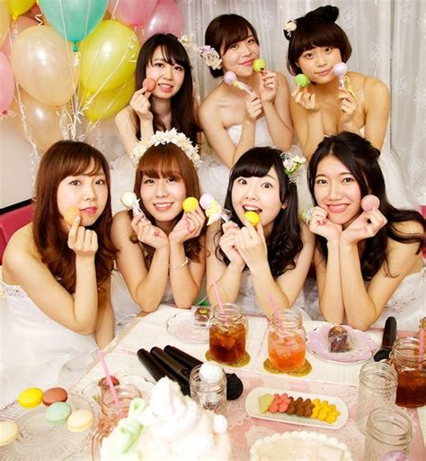 Humming Girls Room With Joysound Joshikai Wedding Cosplay