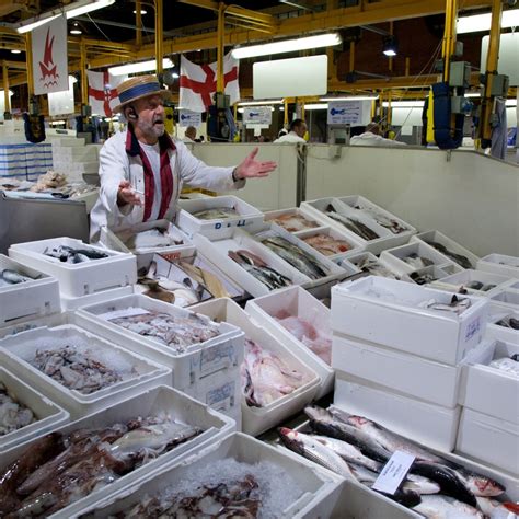 In Pictures The Biggest Fish Markets In The World