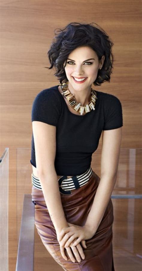 42 Darling Short Curly Hair Styles For Refreshed Look