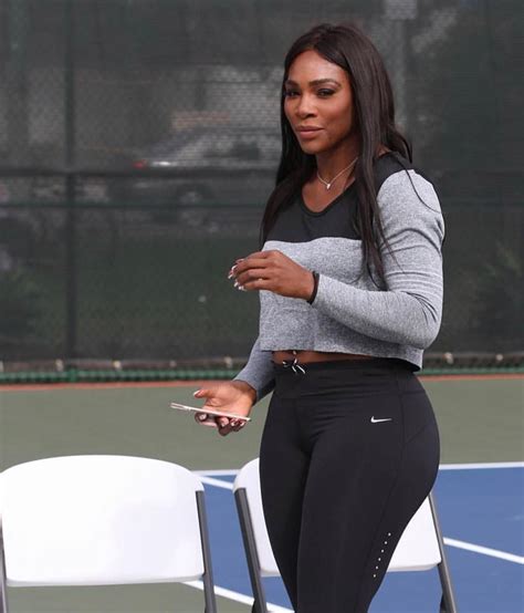 Serena Williams Flaunts Her Sexy Athlete Bod