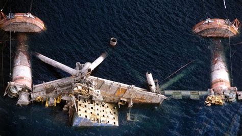 The capsize was the worst disaster in norwegian waters since world war ii. 5 Maiores Acidentes com Plataformas de Petróleo - Jornal ...