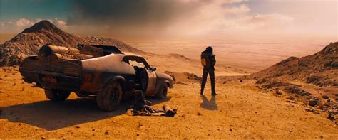 Mad Max Fury Road Trailer Is Here And Its Badass The News Wheel