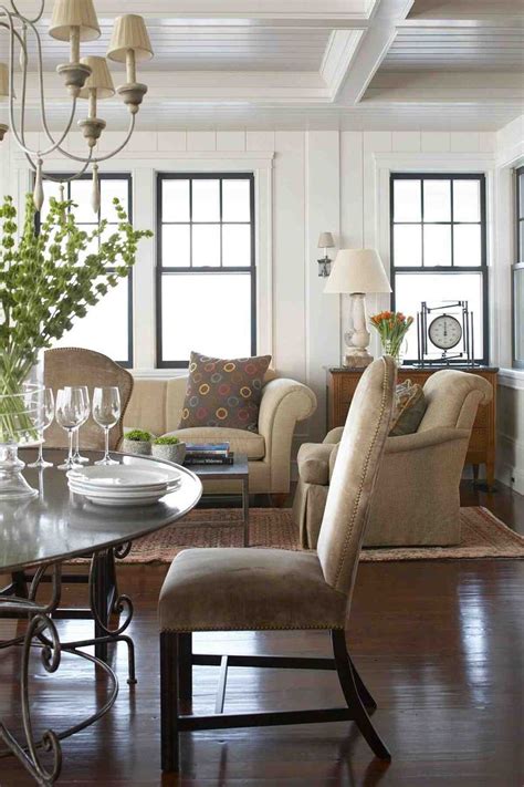 The brown recluse, southern & western black widow and hobo spiders are not native to new england. 31 best Chalk Painted Wardrobes images on Pinterest