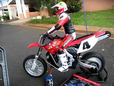 I have two ricky carmichael dirt bikes and took one of them to convert into a nitro fuel powered bike. MOTOMODELO BRUSHLESS HONDA CR250, RICKY CARMICHAEL - YouTube