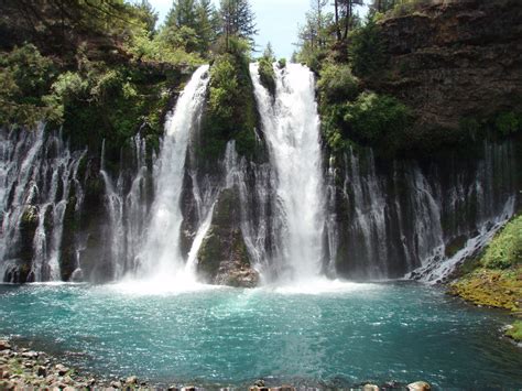 These 15 Hidden Waterfalls In Northern California Will Take Your Breath