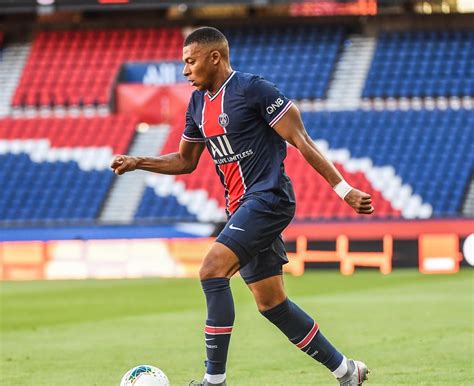 En todas aparecía con la nueva camiseta del psg y con el dorsal 7 en la espalda. PSG: Mbappé voudrait partir en 2021 selon la presse ...