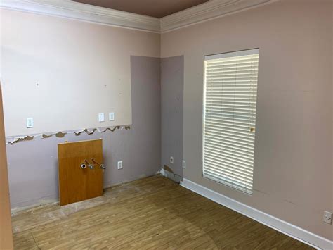 ATTENTION INVESTORS AND BUSINESS OWNERS! This is a Rare Opportunity own