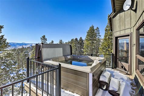New Panoramic Mountain View Home W Hot Tubdeck Evolve