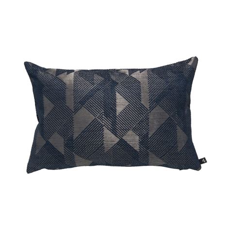 Codes promo, ventes flash, livraison offerte, trouvez le produit de vos rêves à prix réduit ! Coussin BLOCK coloris bleu nuit 30 x 44 cm - Coussin - 4MURS