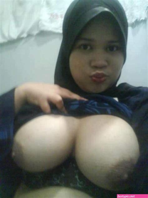 Jilboobs Nude Indonesia Busty Porn Pics