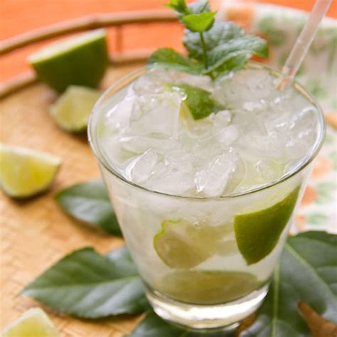 Guaro Sour Sippitysup Recipe Lime Drinks Tiki Drinks Recipes