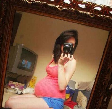 Best Selfies Of Pregnant Women Musely