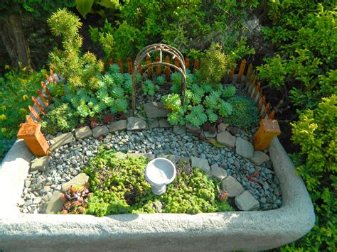 Pams English Cottage Garden Miniature Gardening Part 1