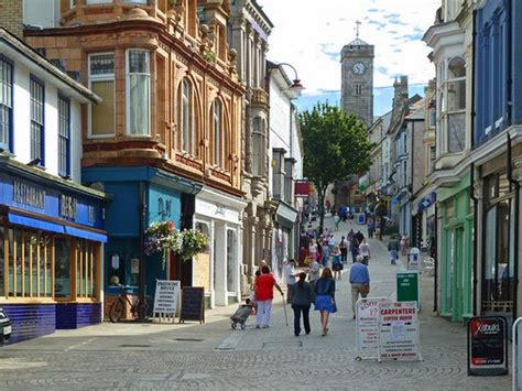 Funding Secured for Redruth's Historic High Street's Recovery | Rt Hon George Eustice