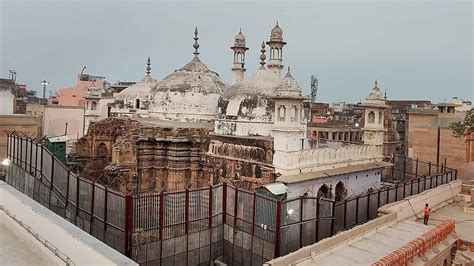 Gyanvapi Masjid Case Supreme Court Asks Varanasi District Judge To